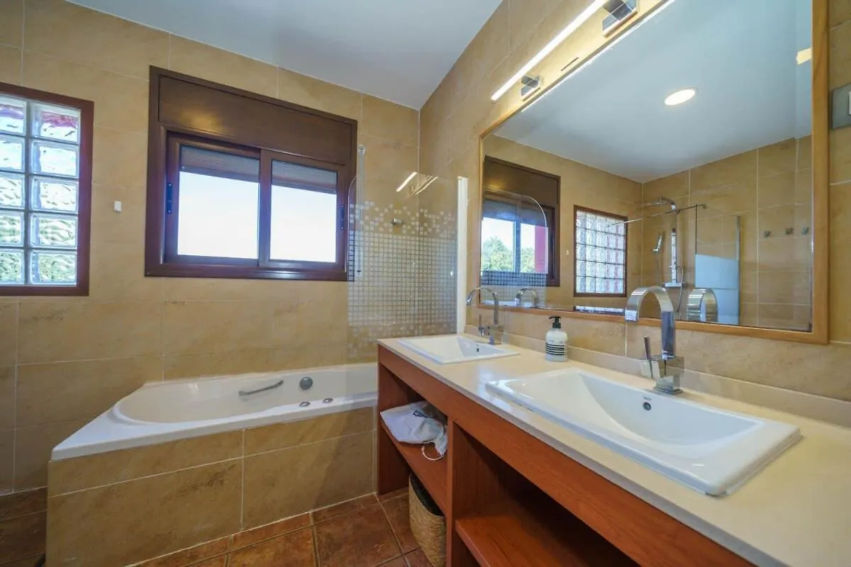 Villa Silence Lux With Pool In Nature And Aircon Massanet De La Selva